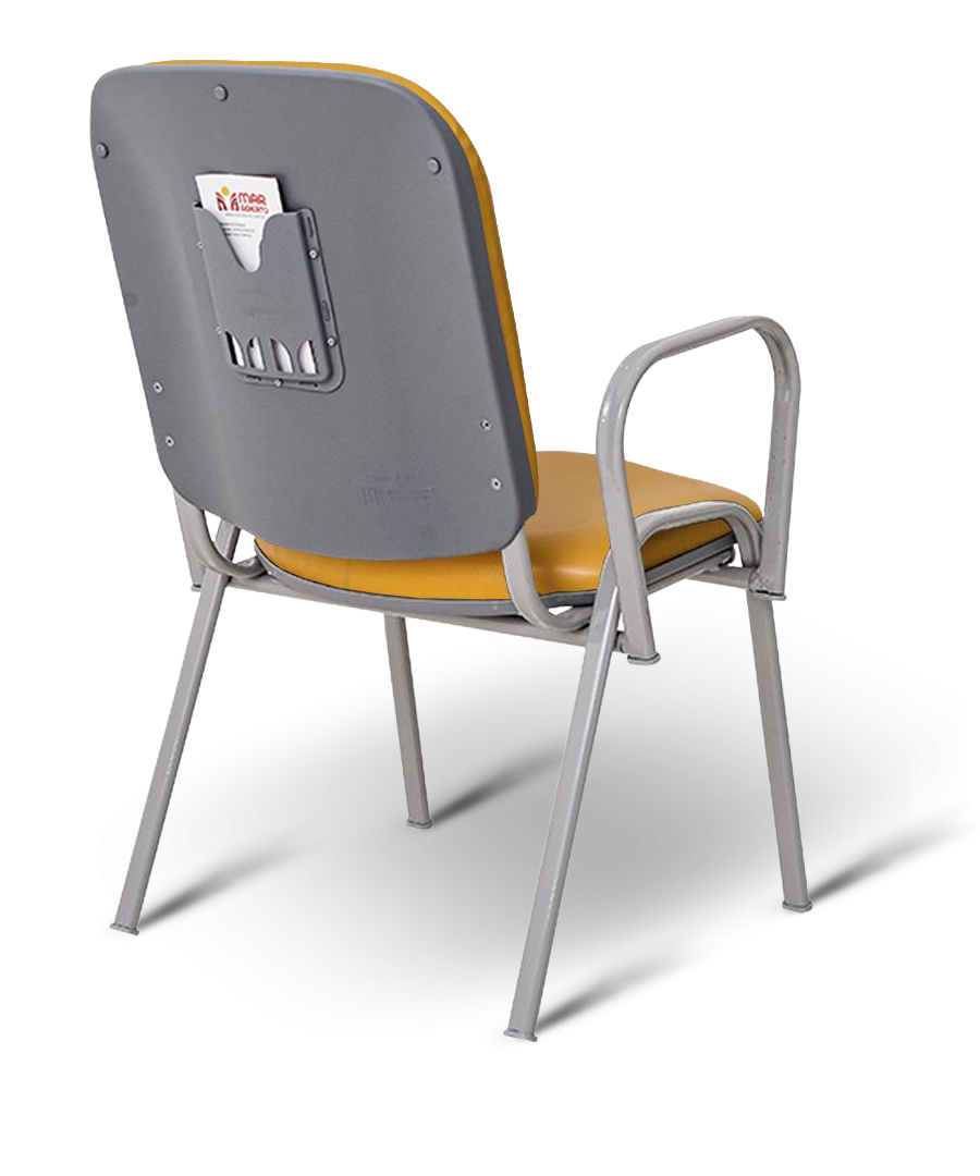 Poltrona Mateus com Braços Mostarda